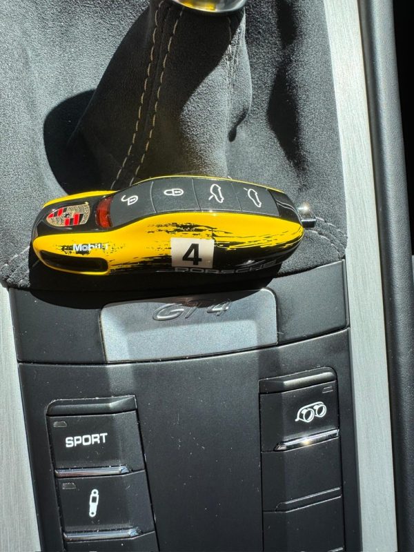 Porsche Cayman 981 GT4 – Image 37