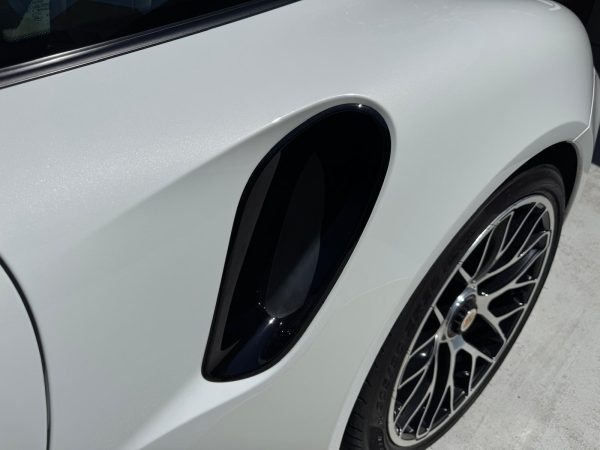 Porsche 991 Turbo S aérokit 1 main UNIQUE – Image 35