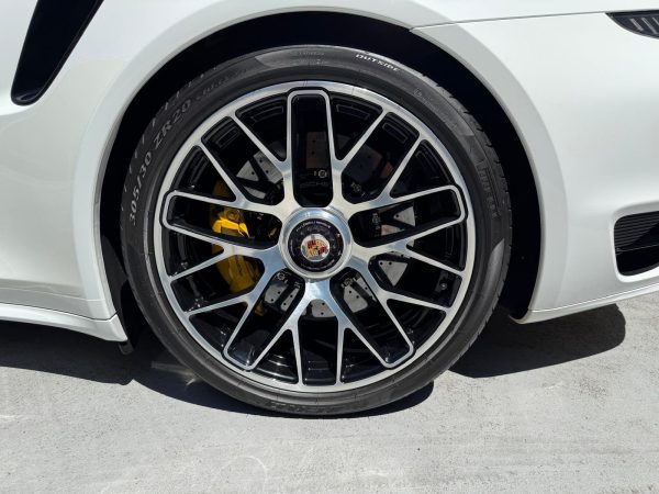 Porsche 991 Turbo S aérokit 1 main UNIQUE – Image 38