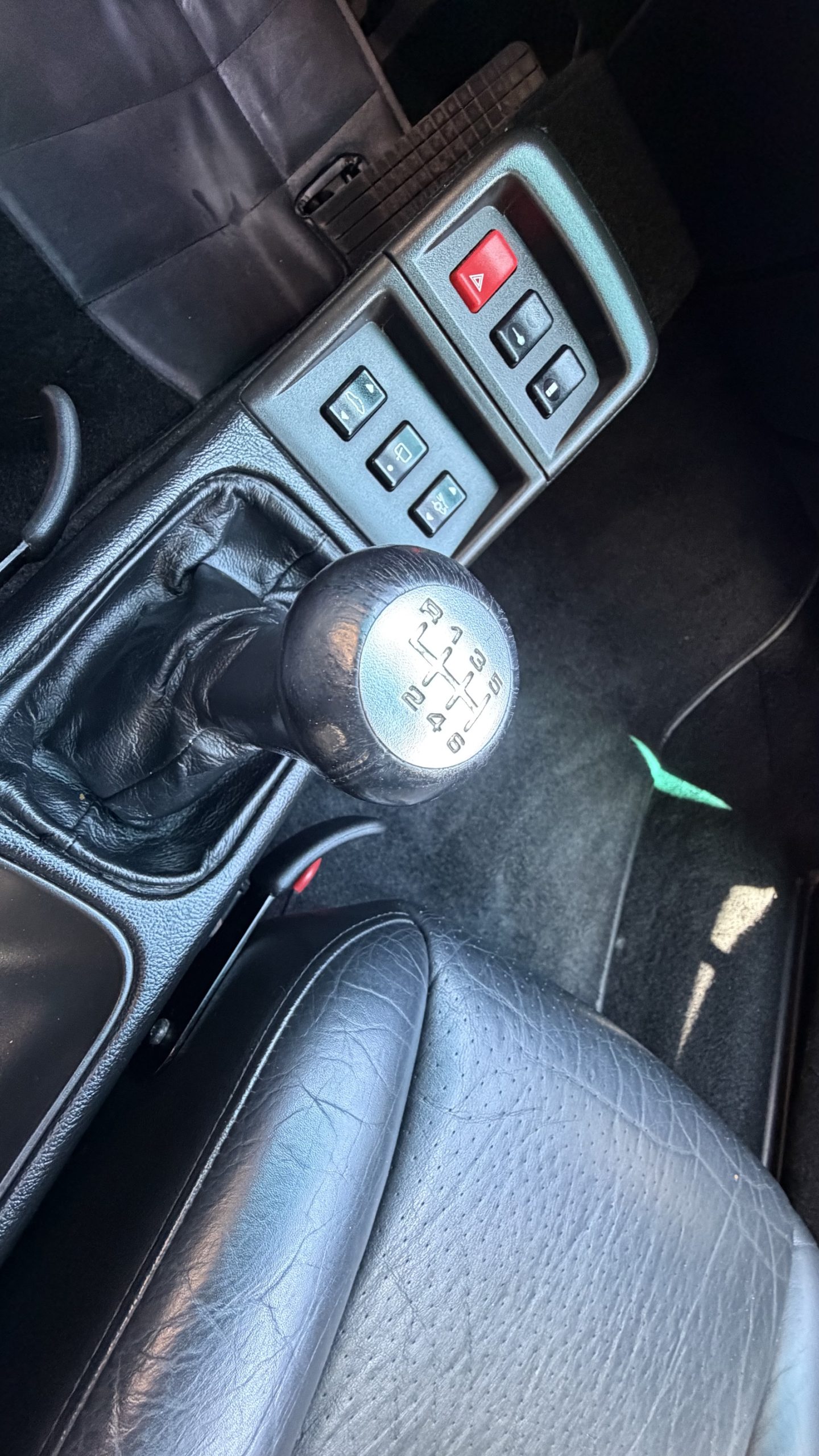 Porsche 993 C4 285 CH – Image 13