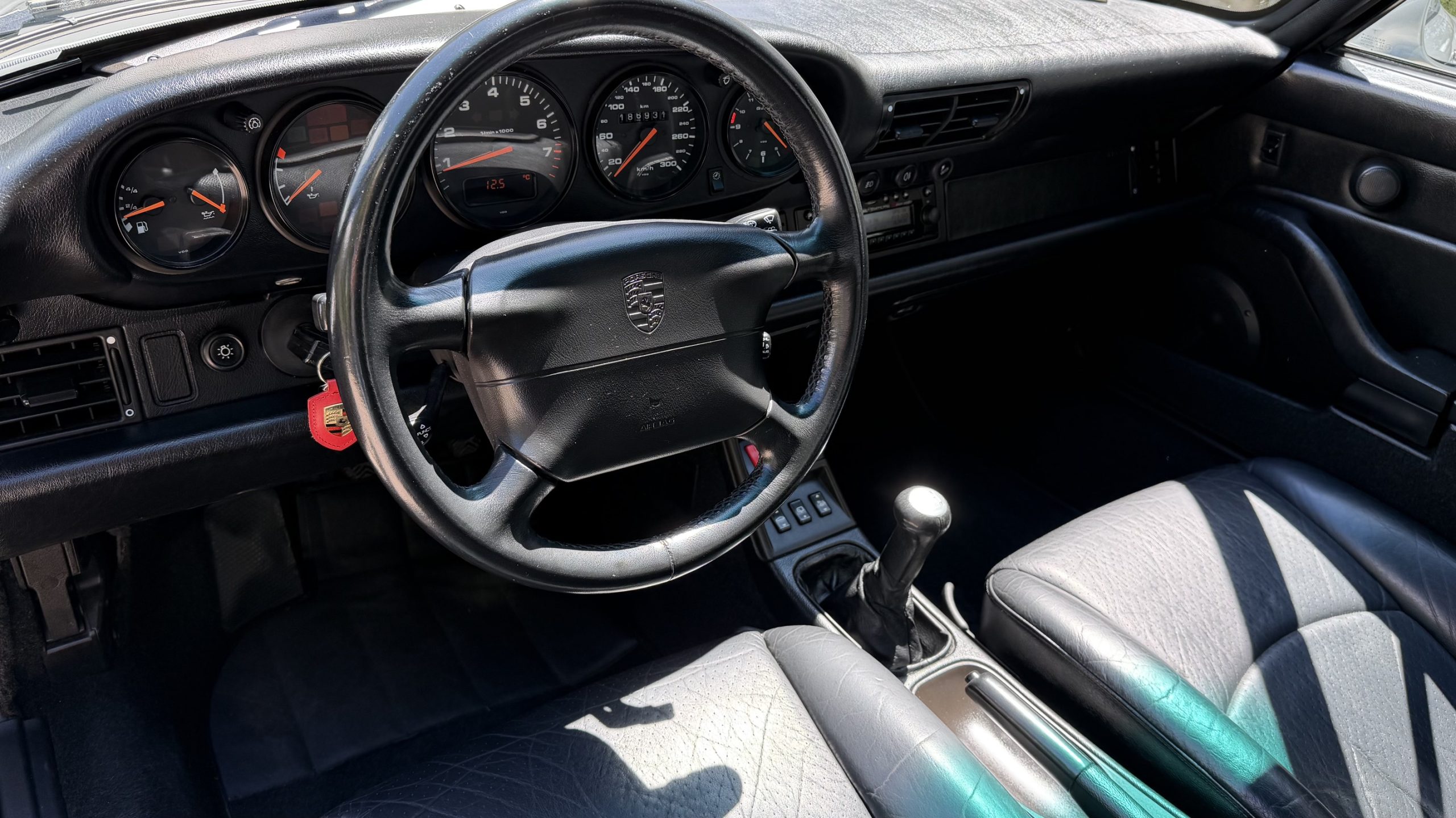 Porsche 993 C4 285 CH – Image 17