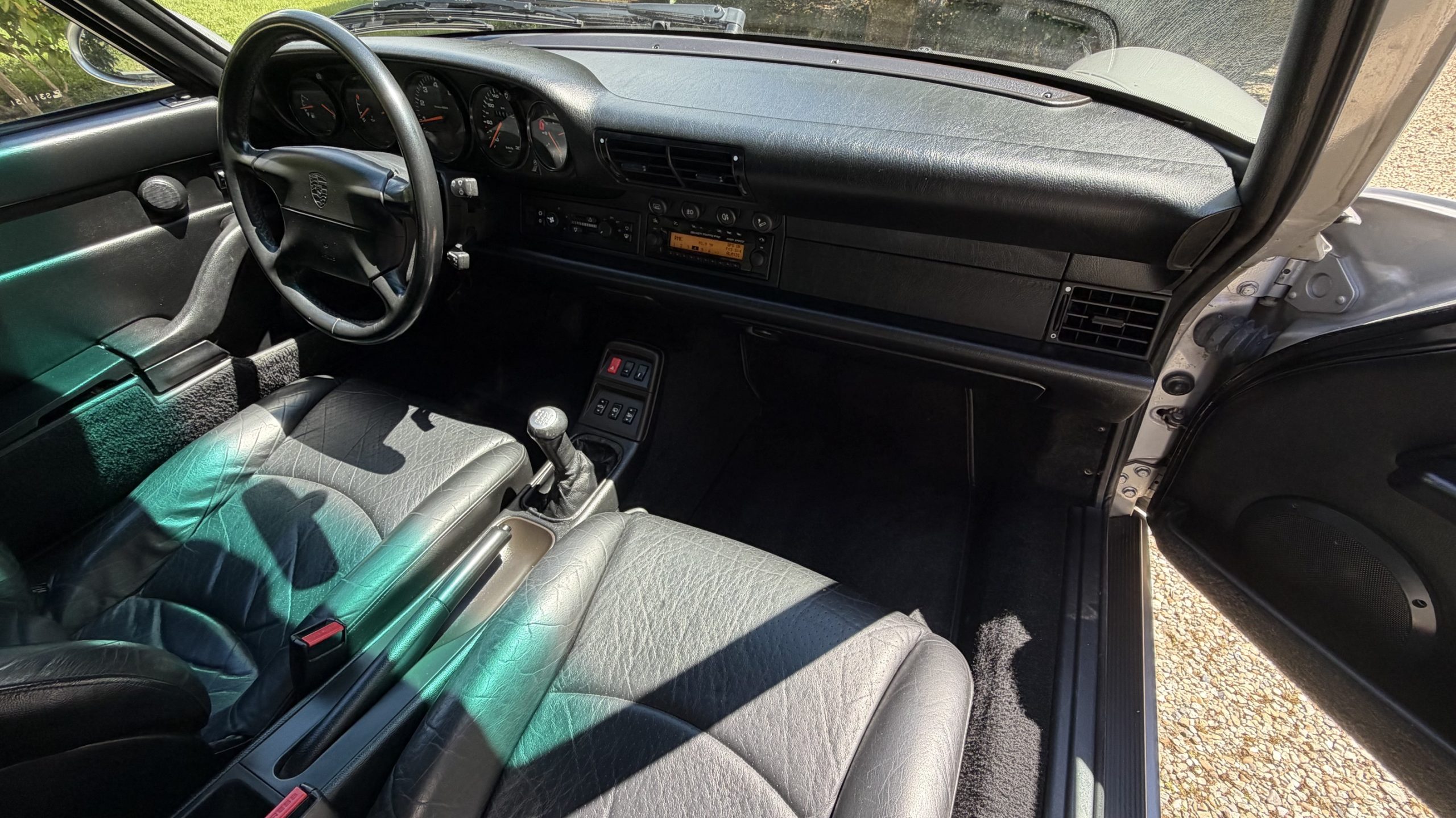 Porsche 993 C4 285 CH – Image 25